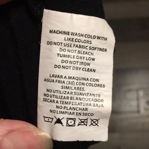 Bebe Sport Tshirt - Picture 7 of 8